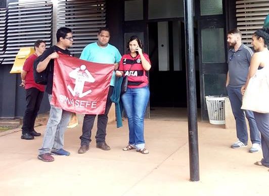 Professora é presa em Águas Lindas por doutrinação em sala de aula?