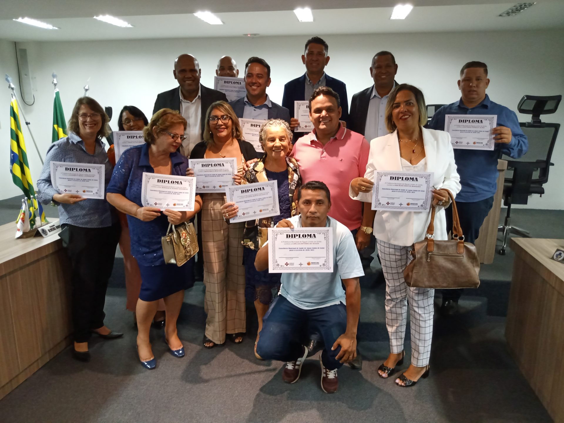 Conselheiros municipais de saúde são empossados em Águas Lindas