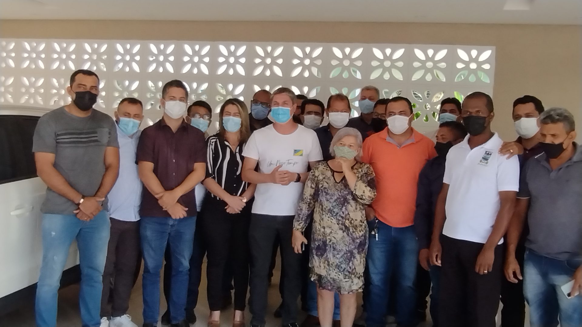 Prefeito Dr. Lucas criará a companhia municipal de água e dará ultimato ao consórcio Saneago/CAESB sobre falta de água na cidade