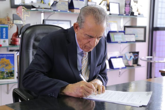 Iris Rezende volta à UTI nesta terça-feira (31)