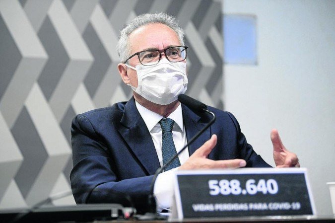 Relator da CPI, Renan Calheiros quer Bolsonaro indiciado por prevaricação no caso Covaxin