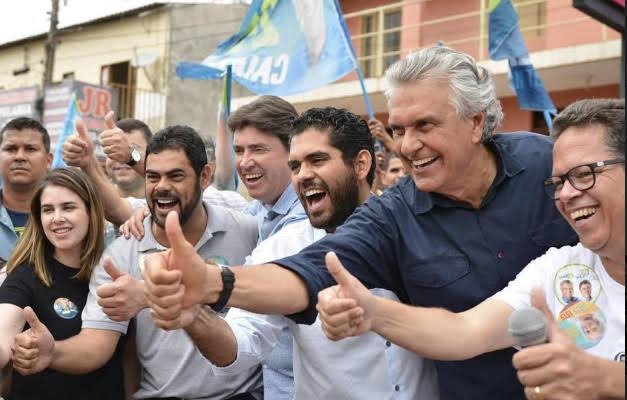 Governo Caiado tem aprovação de quase 70% dos goianos