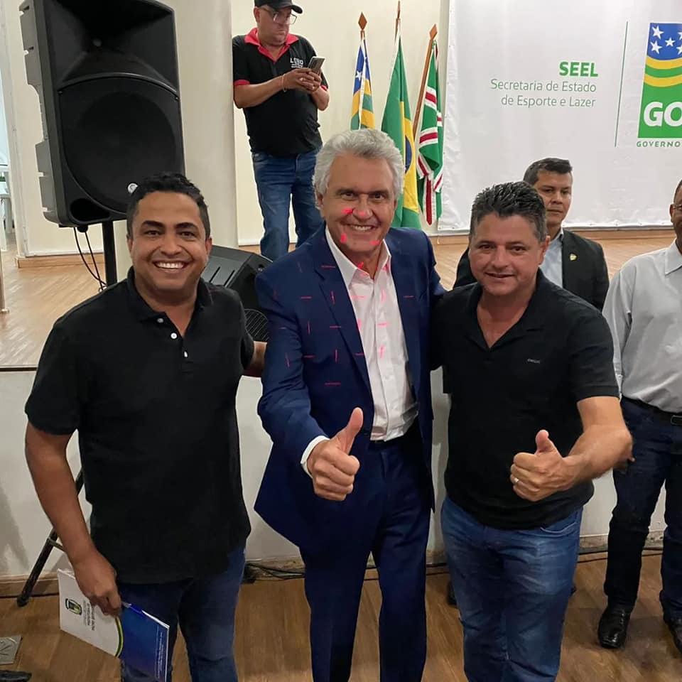 Padre Bernardo ganhará um campo society