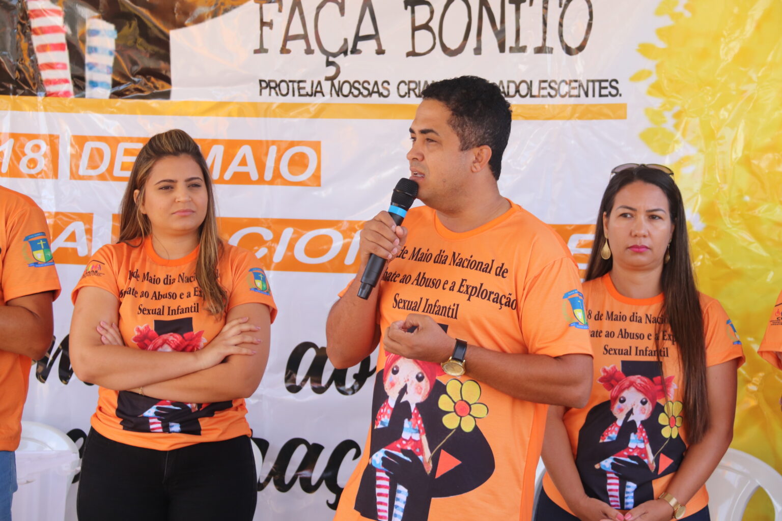 FAÇA BONITO – PREFEITURA PROMOVE BLITZ DE COMBATE À VIOLÊNCIA SEXUAL CONTRA CRIANÇAS E ADOLESCENTES￼