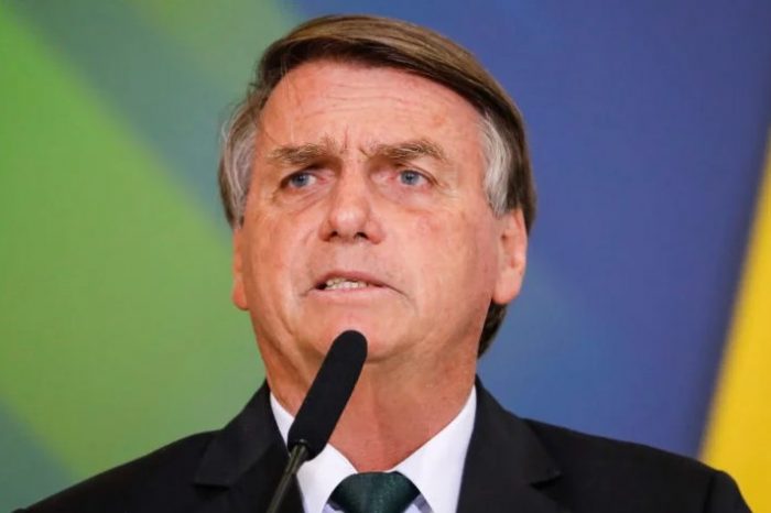 Presidente diz que vai propor à Câmara CPI para investigar Petrobras