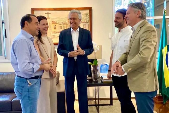 Prefeita de Bela Vista, Nárcia Kelly declara apoio à reeleição de Ronaldo Caiado