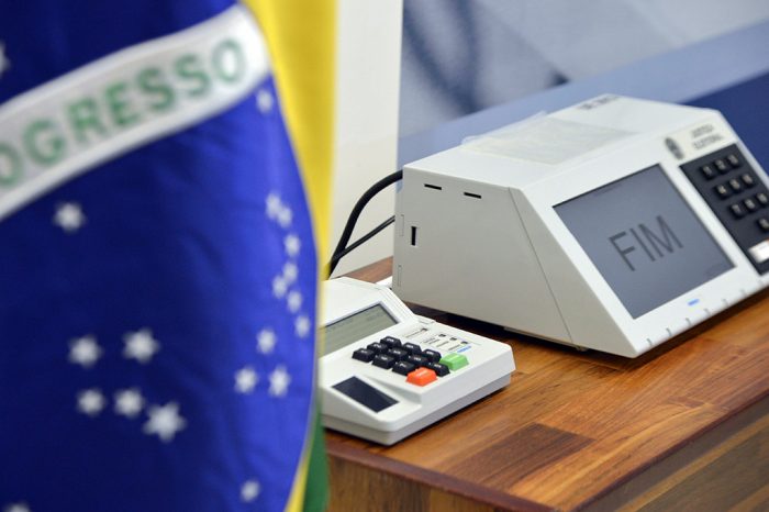 Ministério Público apura fraudes em pesquisas eleitorais autofinanciadas