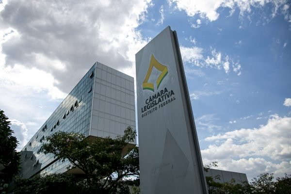 URGENTE!!! Ministério Público faz buscas na CLDF