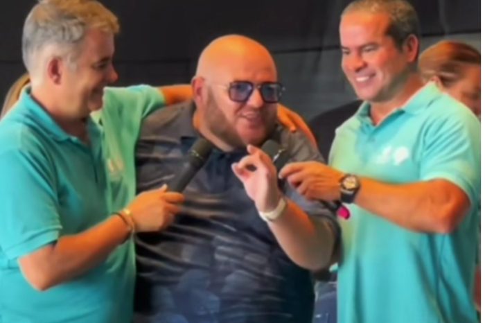 Uma história de sucesso, agora na TV aberta