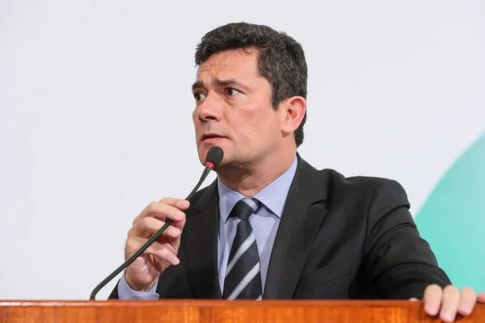 Partido de Bolsonaro vai à Justiça para cassar mandato de Moro no Senado