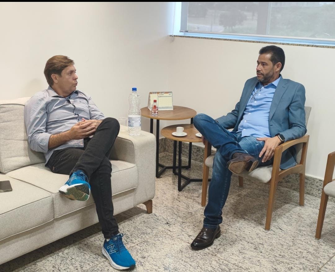 Anderson Teodoro articula candidatura de Bruno Peixoto para presidência da ALEGO
