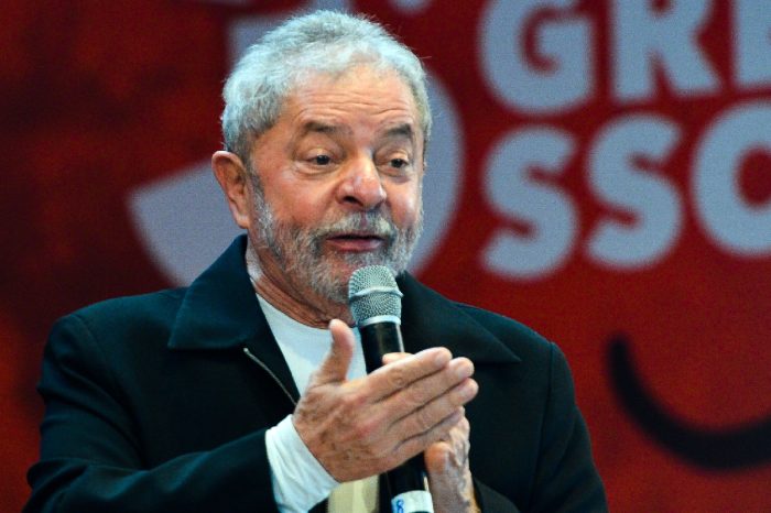 Apoiadores de Lula fazem últimos preparativos para ir à posse de carro, ônibus e até de carona