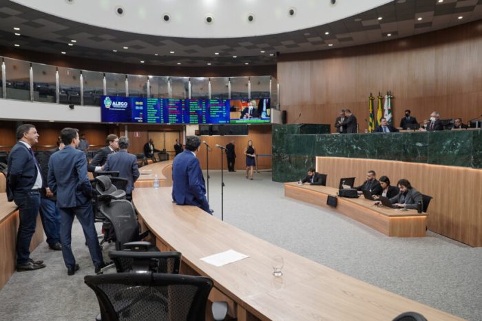 Deputados aprovam em definitivo fim da reeleição à presidência da Assembleia Legislativa de Goiás