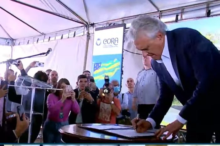 Novo hospital do Câncer de Goiás deve ficar pronto em até 20 meses, anuncia Caiado