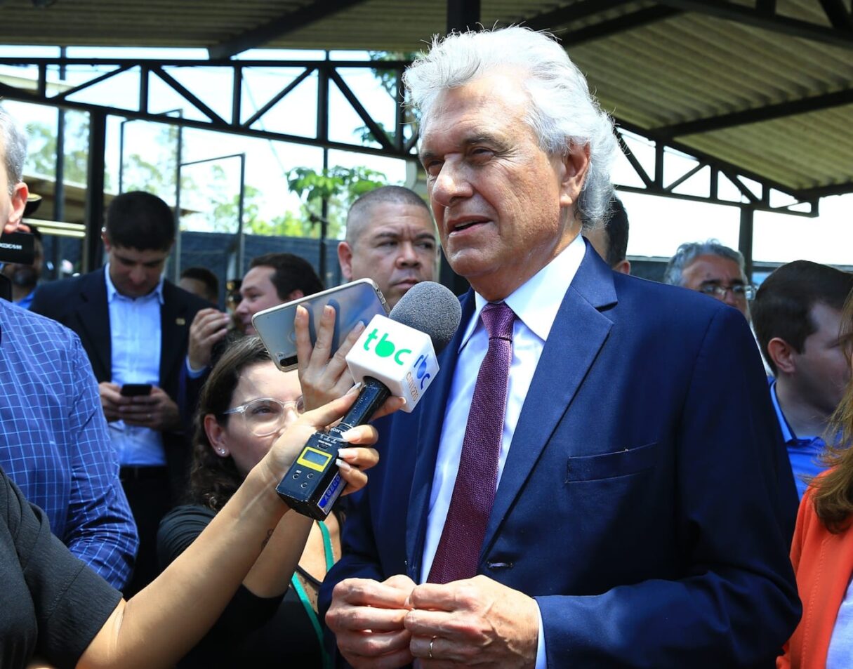 “Não admitimos utilização indevida da estrutura de governo”, diz Caiado sobre operação na saúde