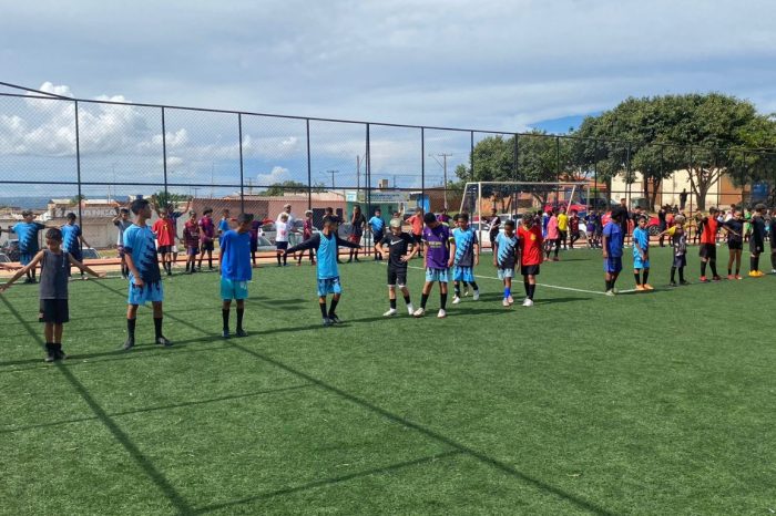 Prefeitura de Águas Lindas apoia jovens atletas para a Tacinha Goiás de Futebol Infantil