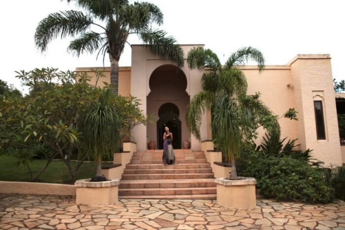 Princesa iraniana constrói casa paradisíaca em Alto Paraíso