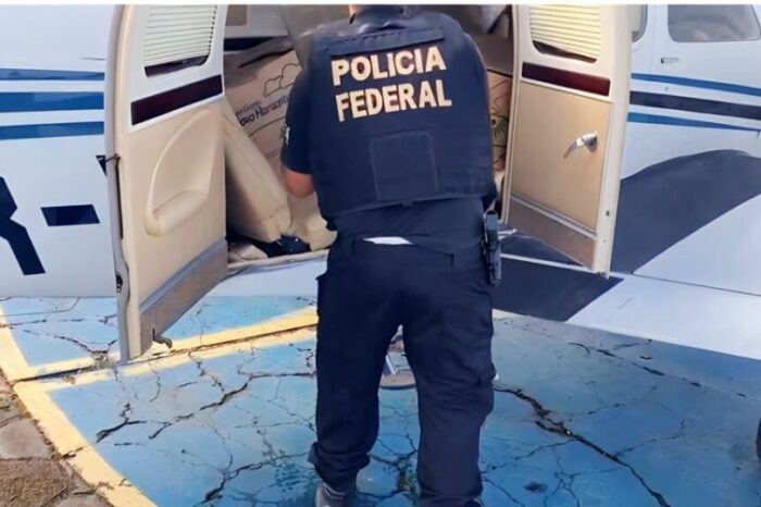 Avião da Igreja Quadrangular é pego pela PF com 290 quilos de maconha; vídeo