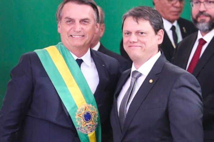 Bolsonaro crítica gestão de Tarcísio em SP e diz que aliado ‘dá suas escorregadas’