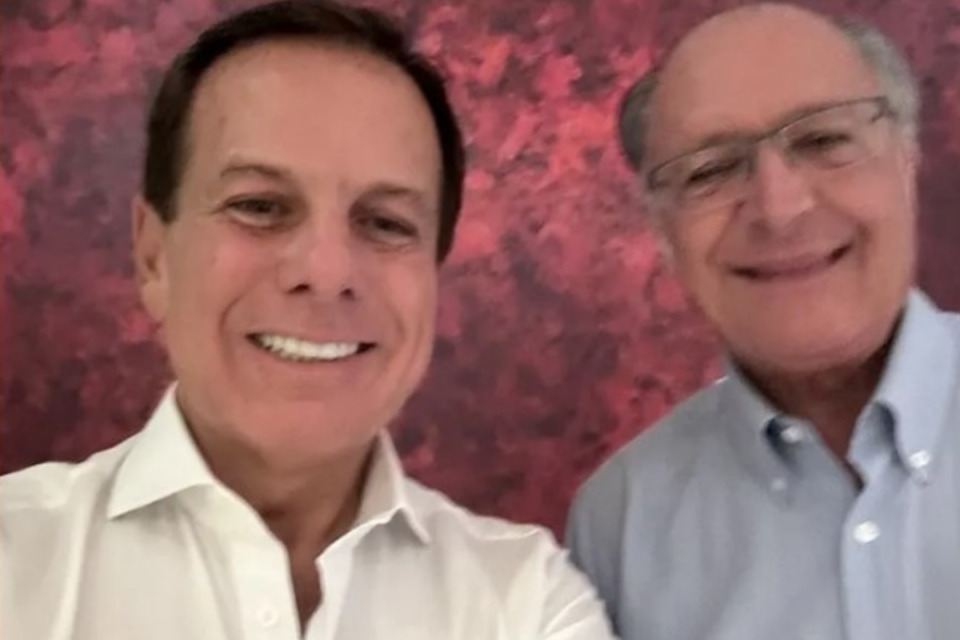Alckmin recebe elogios de Doria cinco anos após insinuar traição de ex-aliado no PSDB