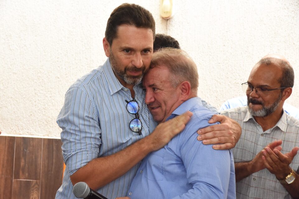 Cotado para ser candidato em Aparecida, Leandro Vilela elogia prefeito Vilmar: “Mais preparado”