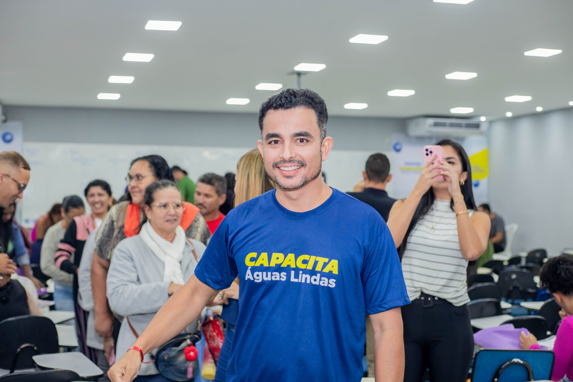 <em>A Ascensão de Fábio Campos na Política de Águas Lindas de Goiás</em>