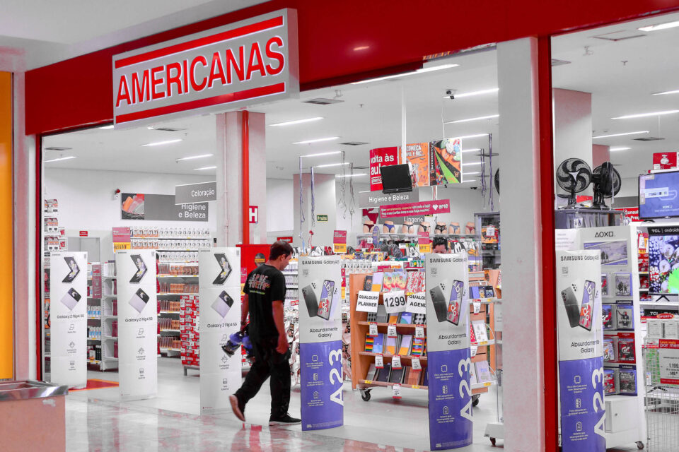 Globo aceita parcelamento e Americanas começa a pagar dívida milionária com emissora