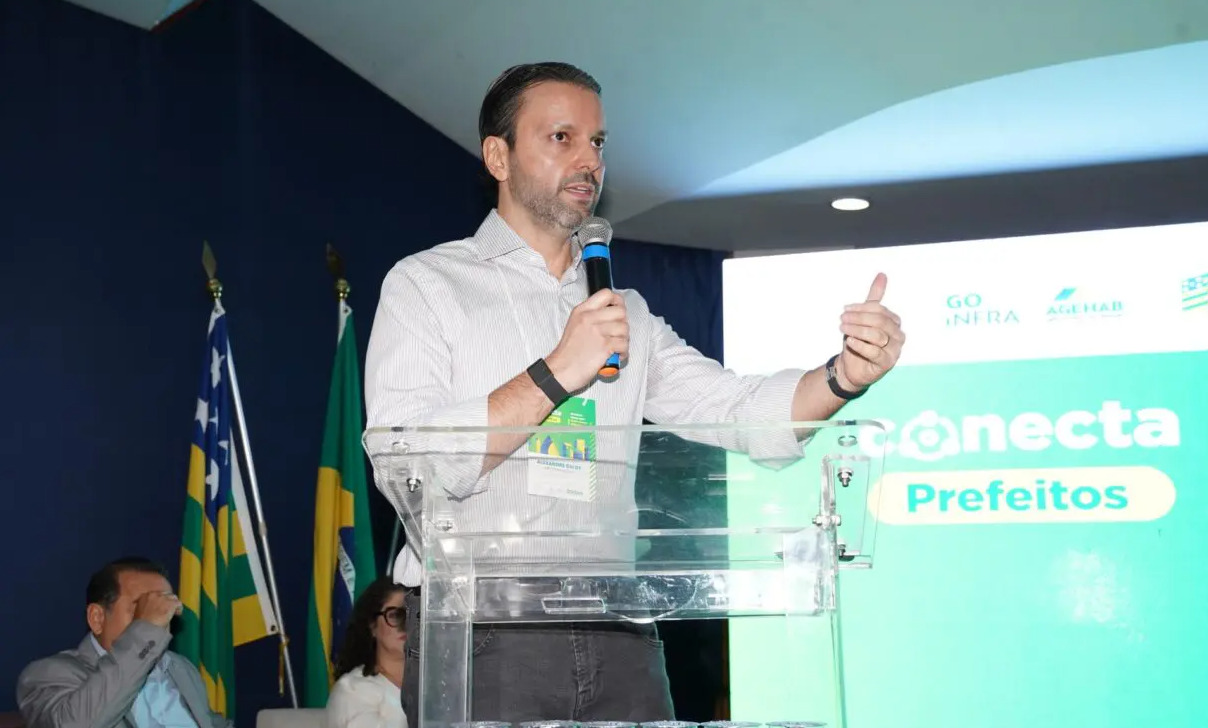 Agehab vai construir 3 mil casas a custo zero em 2025