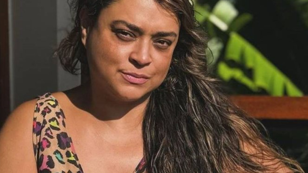 Preta Gil está acordada e lúcida após cirurgia de 21 horas, diz boletim médico