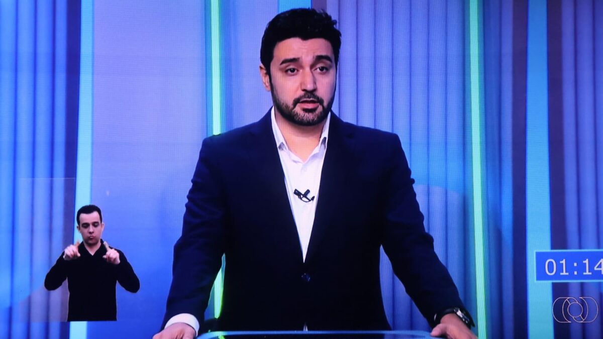 Após derrota nas eleições, Fred volta à universidade para tentar regularizar diploma