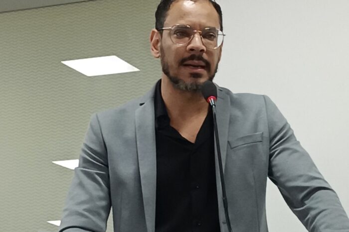 Vereador Euder Vieira critica a forma de trabalho do Diretor de Regulação