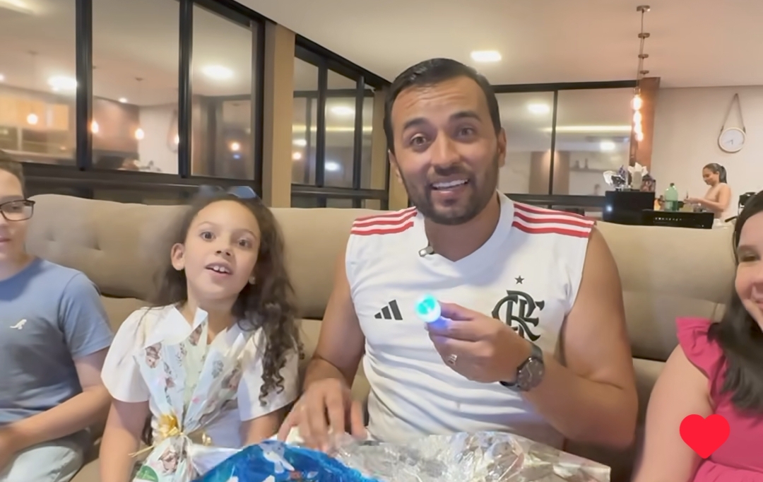 <strong>Vereador Oliveira Junior realiza a maior ação de Páscoa da história de Águas Lindas</strong>