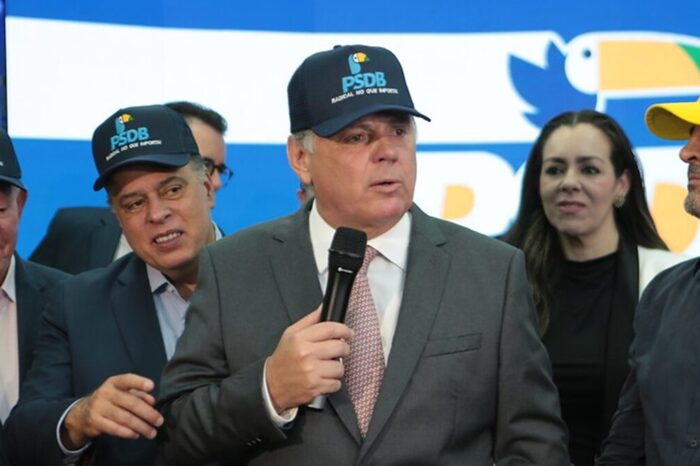 Marconi fala “divergências” após PSDB e Podemos encerrarem discussões sobre fusão