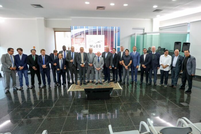 Governador Ibaneis Rocha apresenta projeto arquitetônico do Museu da Bíblia, no Eixo Monumental