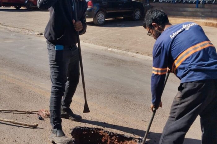 📍Prefeitura Municipal Realiza Obra de Contenção de Erosão e Substituição de Tampas no Setor 10