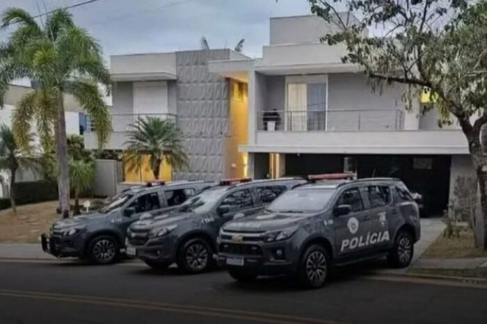 PCC preparava em Goiás Hilux blindada equipada com metralhadora para matar promotor em SP
