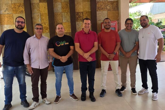 reforço de peso na pré candidatura de Hildo do Candango