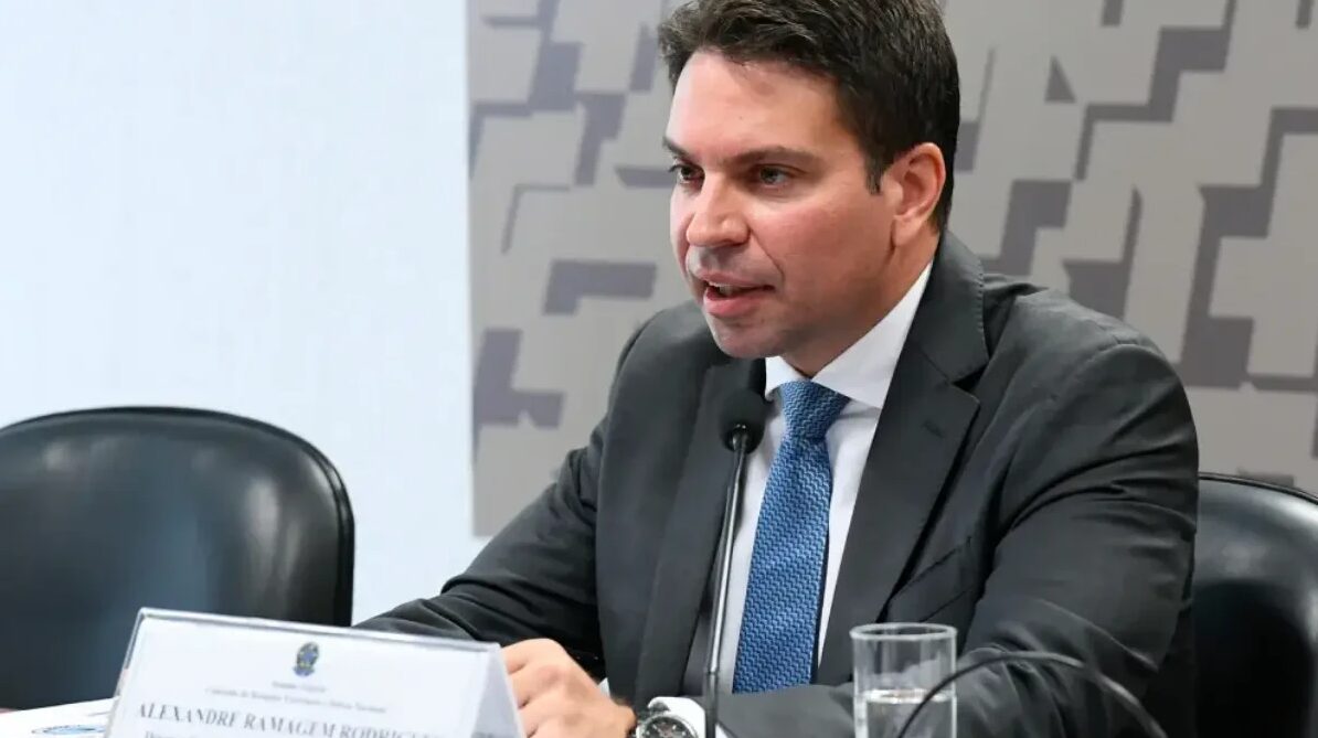 Motta avisa que cassação de Ramagem será declarada pela Mesa da Câmara
