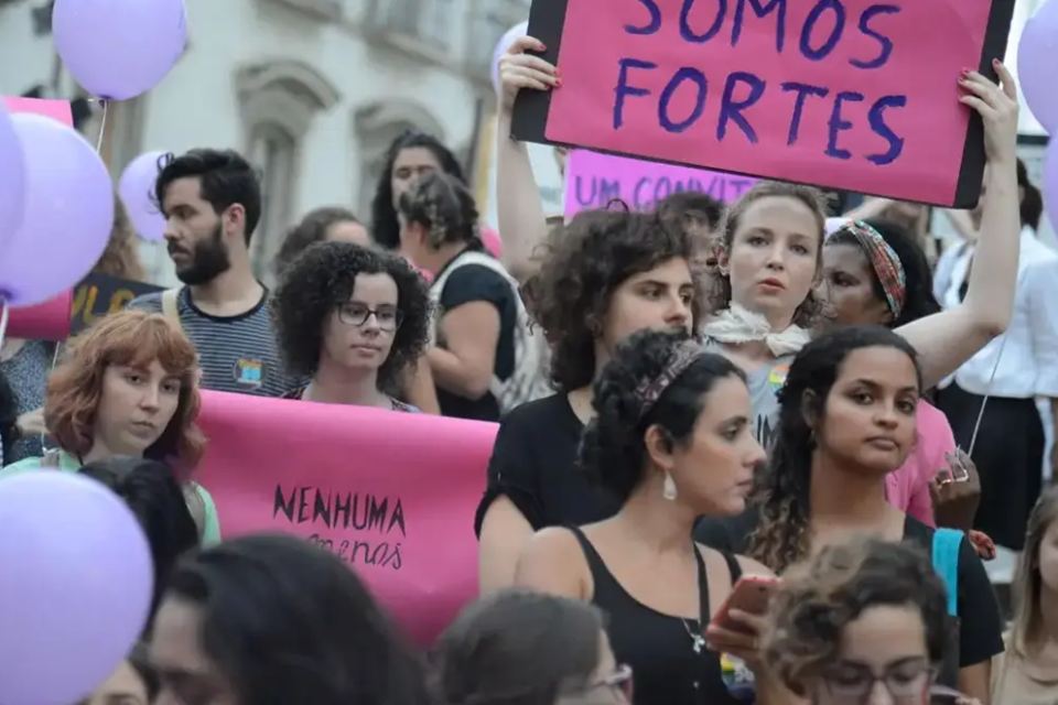 Mulheres debatem o panorama da participação feminina na política em Goiás