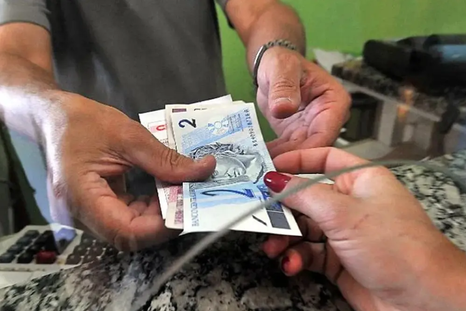 Vereador de Água Limpa é suspeito de forjar assinatura para obter empréstimo